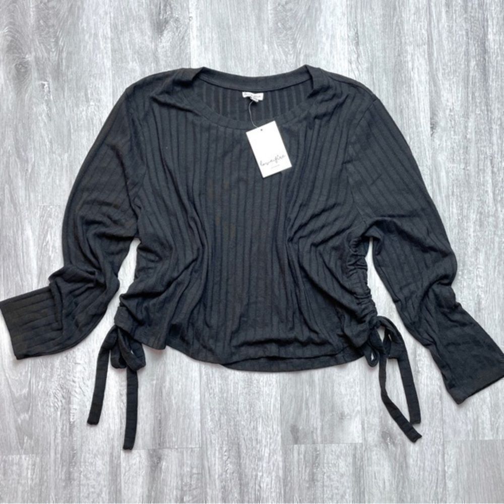 Women's 3X NWT Plus Size Black Side Ruched Ribbed Long Sleeve Top